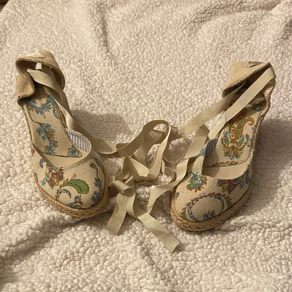Tommy Hilfiger Cream Floral Espadrilles